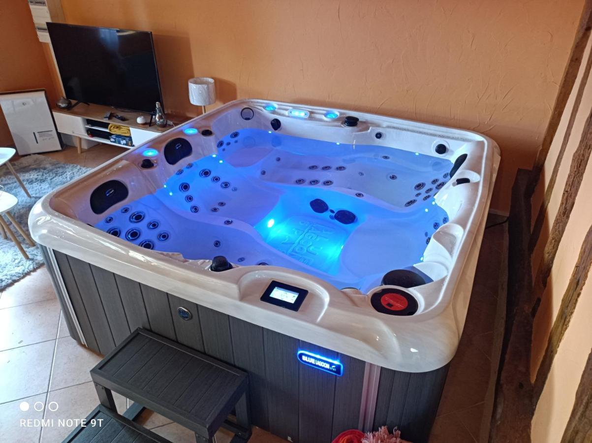 Sauna & Double Jacuzzi Interieur Et Sous Les Etoiles 1H30 Paris Ladon Dış mekan fotoğraf