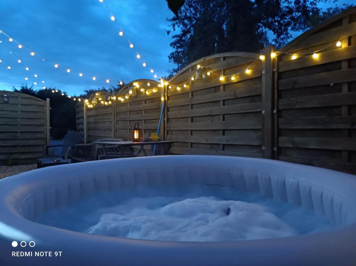 Sauna & Double Jacuzzi Interieur Et Sous Les Etoiles 1H30 Paris Ladon Dış mekan fotoğraf